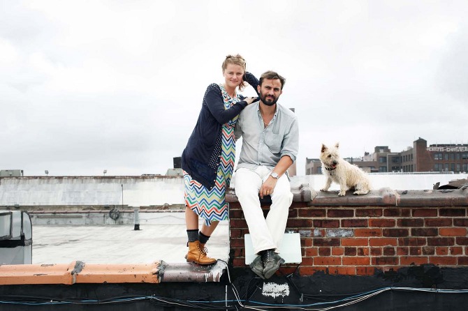 Fanny och Bill Gentel i Brooklyn, hemma-hos-reportage Brooklyn, lägenhet Brooklyn, Petra Bindel, fotograf Petra Bindel, volang blogg, volang elle, inspiration, inredningsblogg 2012, inredningsblogg elle,  